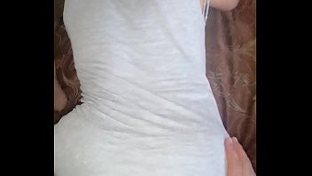 Play Me metió la verga al ver mi nuevo vestido o