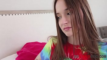 Play Some unsettled creampie with SISTER- Hazel Moore