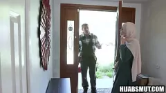 Play Muslim Teen's First Sex Lesson from American Plumber