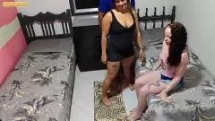 Play Teaching the New Girl How to Fuck with My Husband