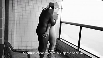 Play Hotwife estilo Paola se exibindo para o amigo negão bem dotado continua no RED
