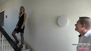 Play Melanie Schweiger wird nach Firmenschulung im Hotelzimmer gefickt und Creampie