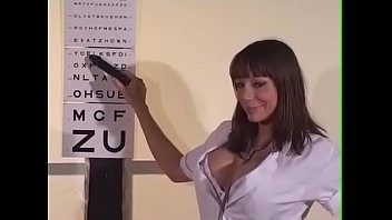 Play Big breast nurses 2
