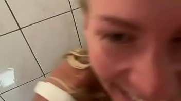 Play Radekos sneaks at the pool, then blowjob and cum in mouth