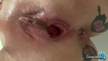 Play Babe Shows Pussy Closeup Immediately After Sex - All In Cum